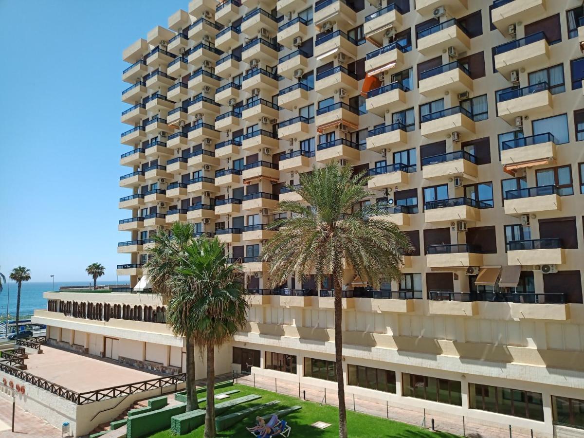 1 Paradise Of Benalmadena Costa Residencial Aloha Playa Vistas Al Mar, Front Beach Mini Duplex Bagian luar foto